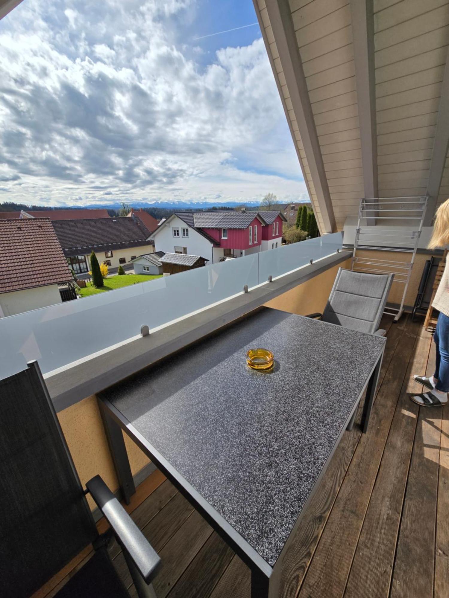 Alpenblick Appartement Leutkirch im Allgäu Kamer foto